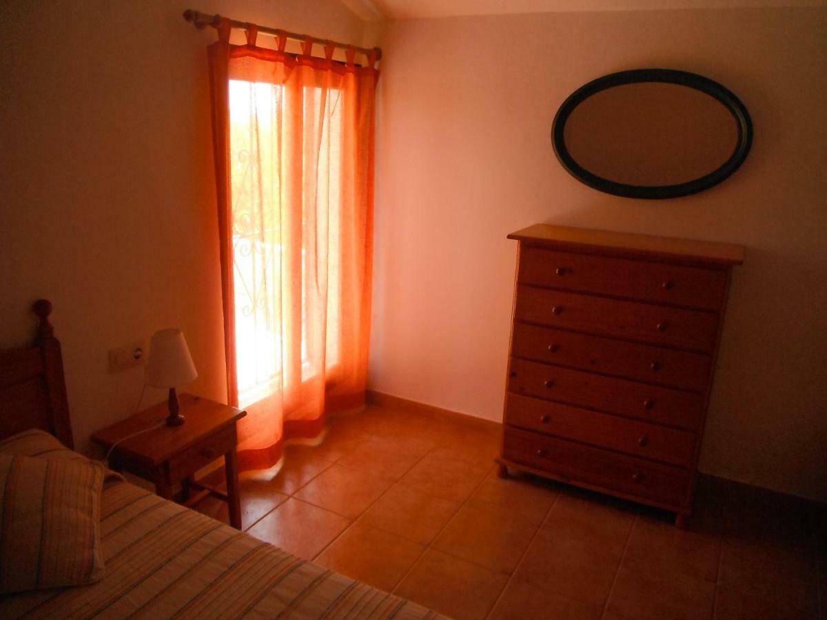 Casa Laura Guest House Deltebre Exterior photo
